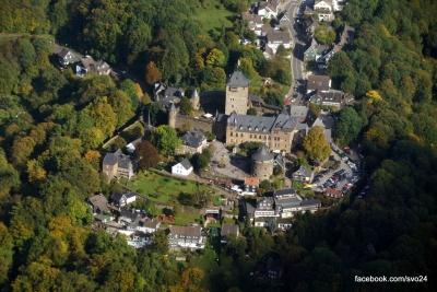 Luftbild_Schloss_Burg